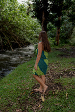 Load image into Gallery viewer, Blue Hinahina Tūtū Top
